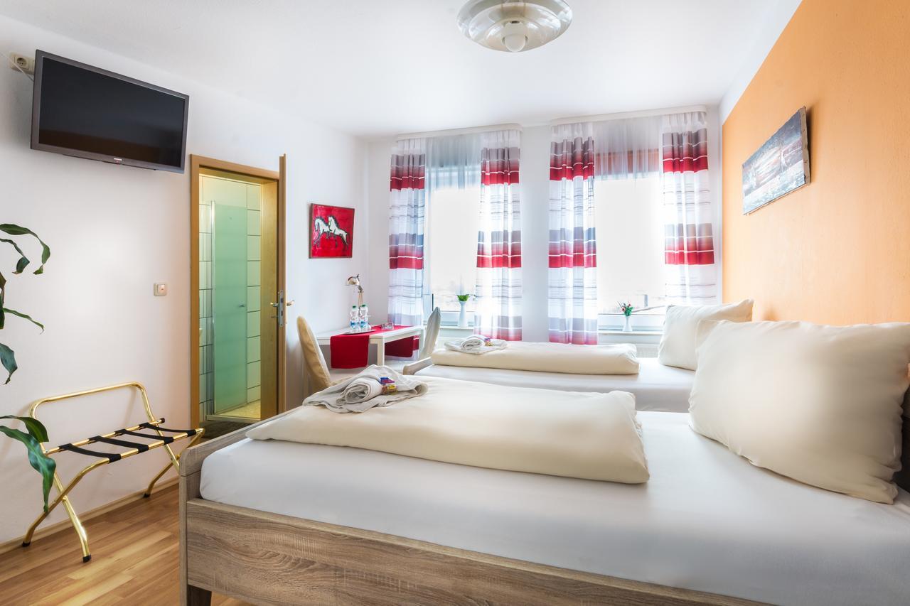 Hotel Bouzid - Laatzen Szoba fotó