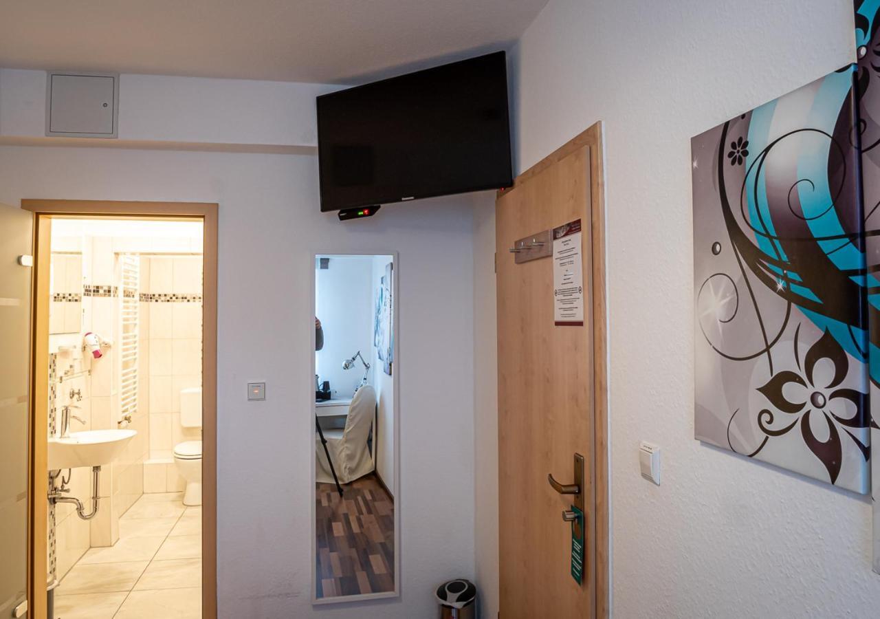 Hotel Bouzid - Laatzen Kültér fotó