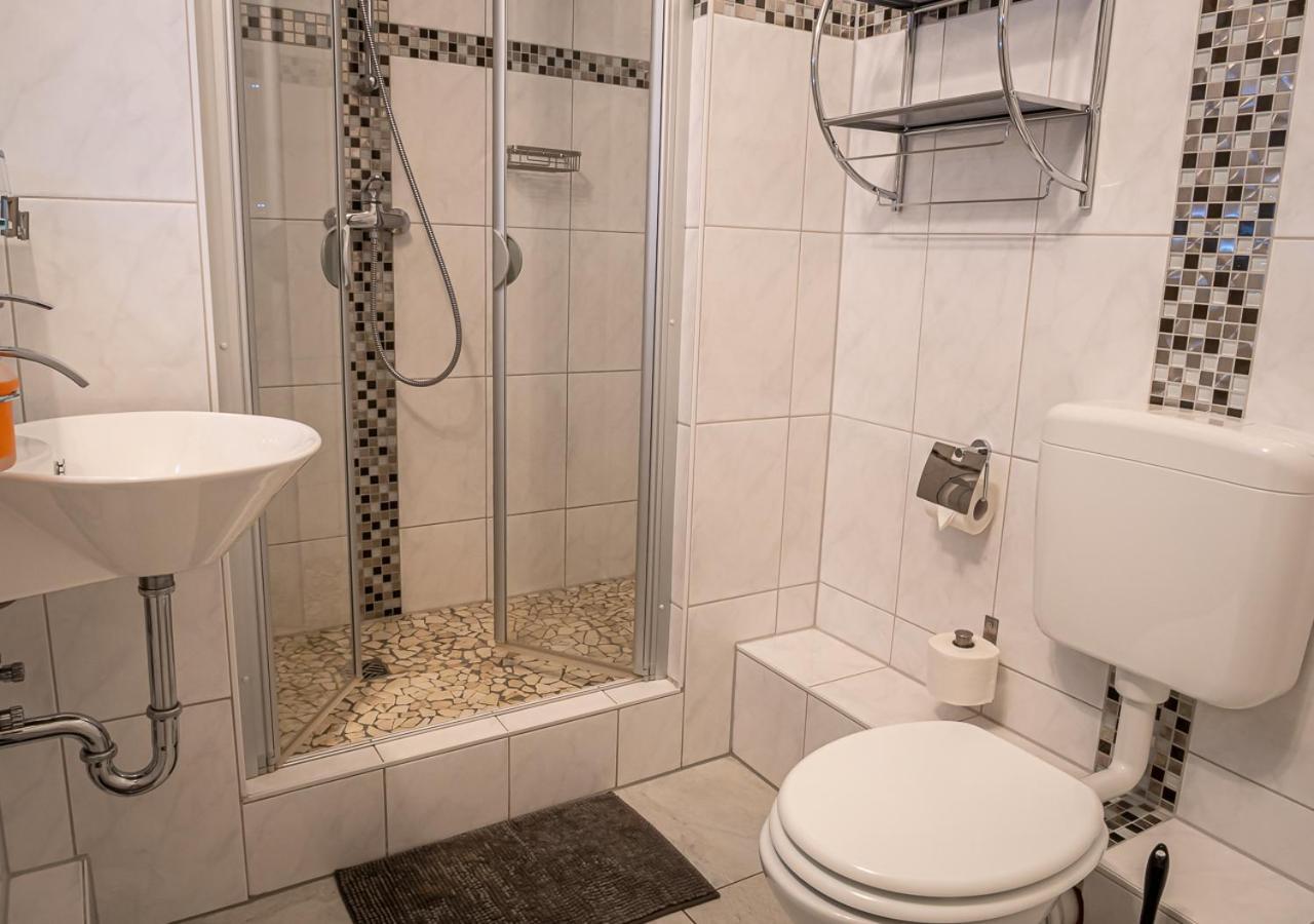 Hotel Bouzid - Laatzen Kültér fotó