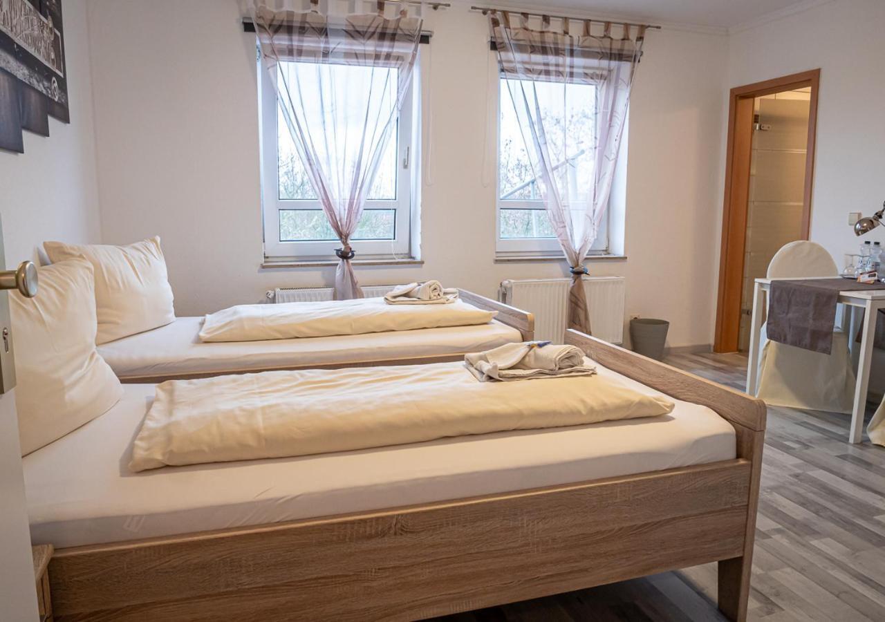Hotel Bouzid - Laatzen Kültér fotó