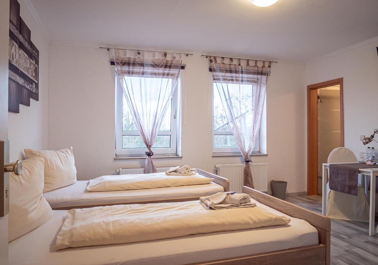 Hotel Bouzid - Laatzen Kültér fotó
